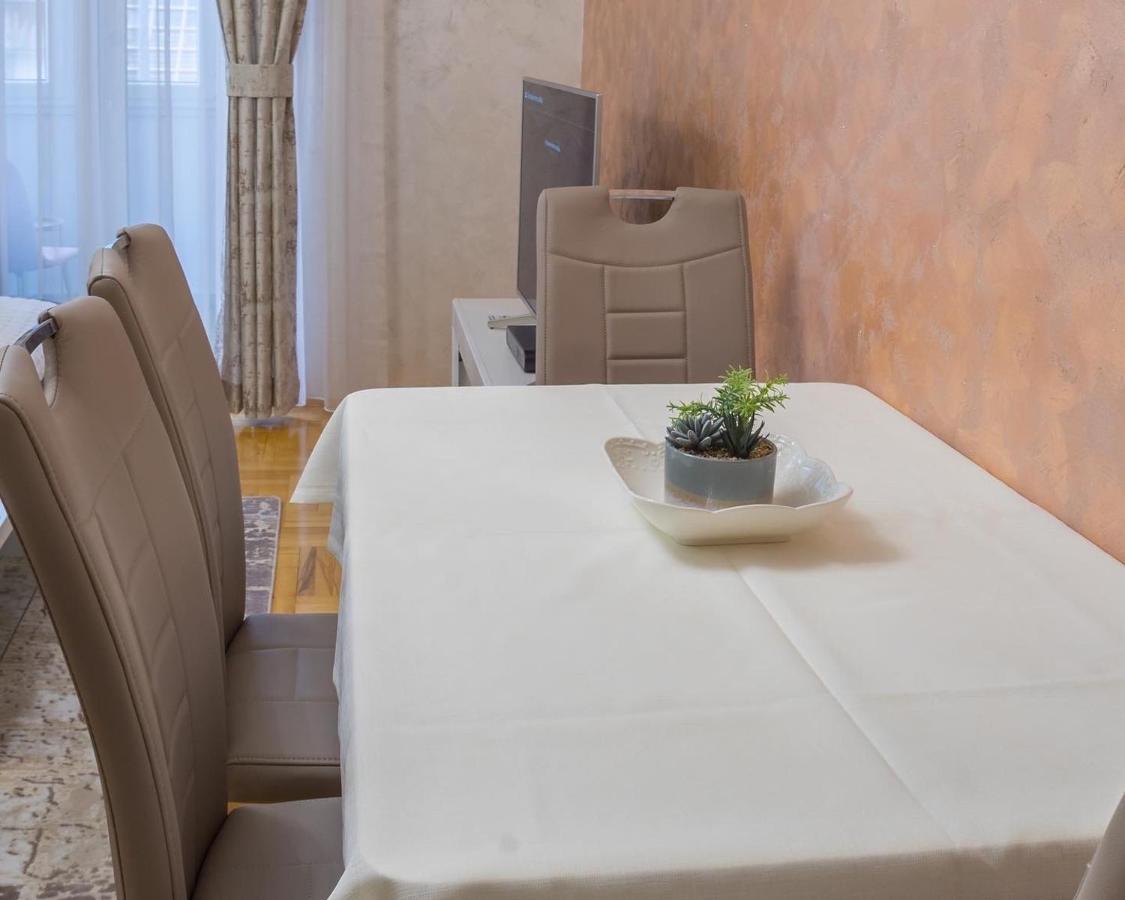Lux Deluxe Apartment 자블야크 외부 사진