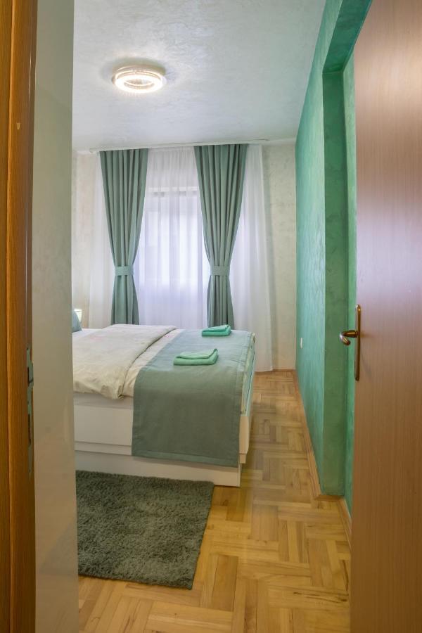 Lux Deluxe Apartment 자블야크 외부 사진